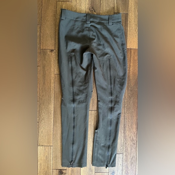 Black Halo Zipper Back Pants Size 2 - Picture 5 of 6